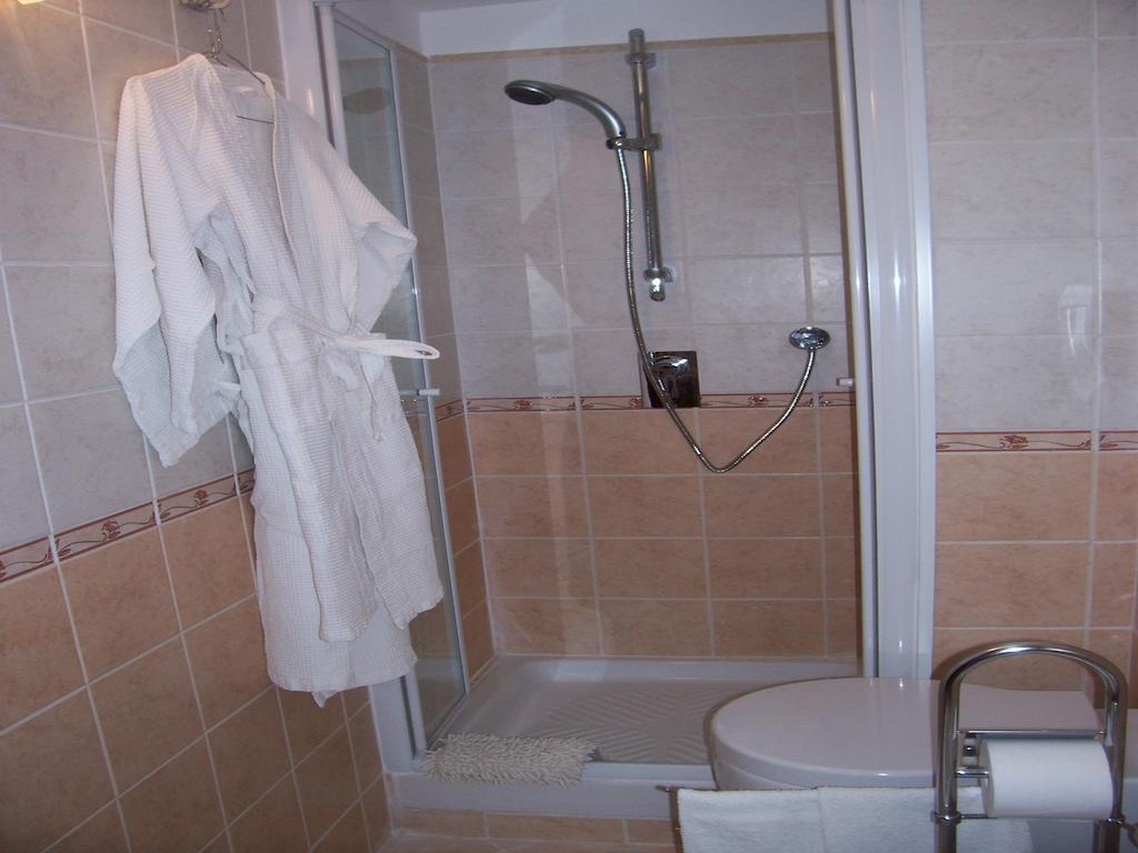 Apartament Il Giglio Rosso Neapol Pokój zdjęcie
